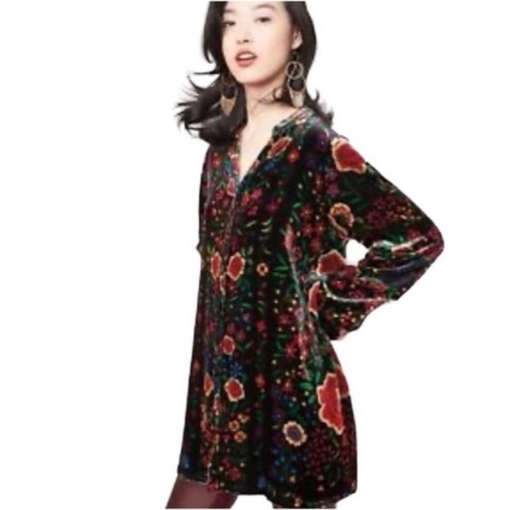 NWT Johnny Was Easy Floral Velvet Blouse Neiman Marcus exclusive